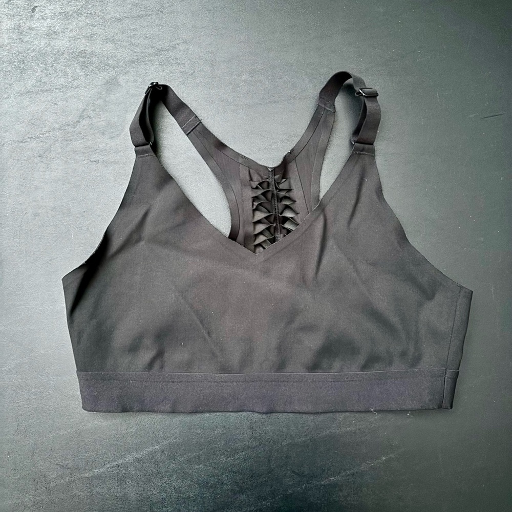 Victoria Sport bras